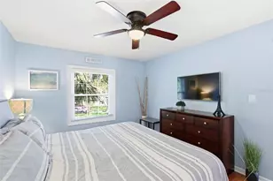 5107 Salmon Dr SE, Saint Petersburg, FL 33705 - Photo 10