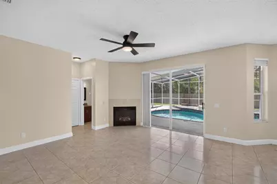 9110 Rockrose Drive, Tampa, FL 33647 - Photo 10