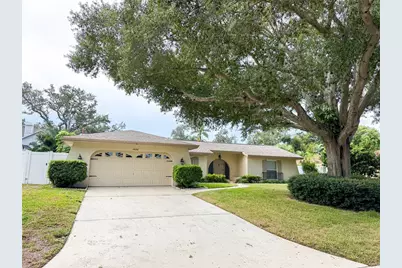 14436 Bay Hills Drive, Largo, FL 33774 - Photo 2