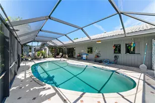 3377 Springmill Cir, Sarasota, FL 34239 - Photo 42