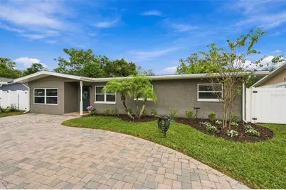 620 Palm Place, Safety Harbor, FL 34695 - Photo 2