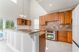 11302 Hoot Owl Ct, Riverview, FL 33569 - Photo 6