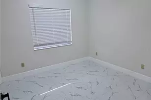 2016 Woodbridge Ln, Lakeland, FL 33813 - Photo 10