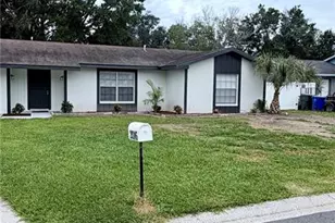 2016 Woodbridge Ln, Lakeland, FL 33813 - Photo 2