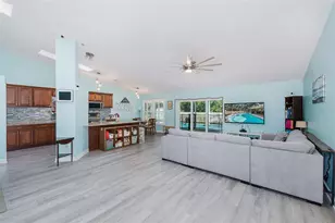 10305 Copperwood Dr, New Port Richey, FL 34654 - Photo 12