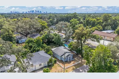 1703 E New Orleans Avenue, Tampa, FL 33610 - Photo 36