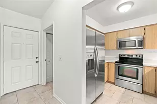 729 83rd Ave N, Saint Petersburg, FL 33702 - Photo 8