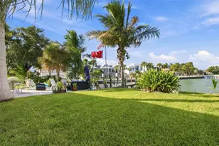 5411 Aloha Dr, Saint Pete Beach, FL 33706 - Photo 52