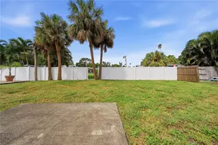 4000 Indianapolis St NE, Saint Petersburg, FL 33703 - Photo 18