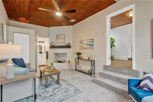 702 E Broad St, Tampa, FL 33604 - Photo 4
