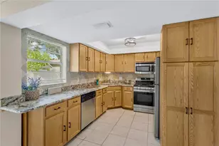 3501 W Price Ave, Tampa, FL 33611 - Photo 2