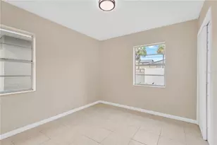 3501 W Price Ave, Tampa, FL 33611 - Photo 22