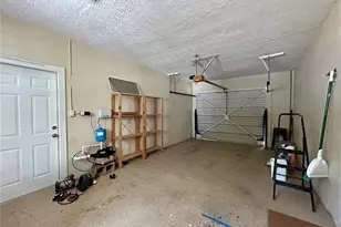 295 59th Ave NE, Saint Petersburg, FL 33703 - Photo 24