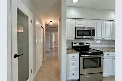 295 59th Avenue NE, Saint Petersburg, FL 33703 - Photo 8