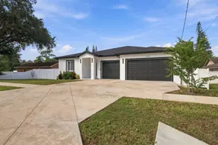 13204 Lake Magdalene Blvd, Tampa, FL 33618 - Photo 70