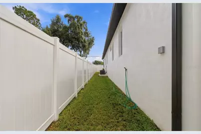 13204 Lake Magdalene Boulevard, Tampa, FL 33618 - Photo 66