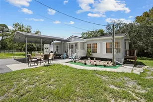 9918 Osceola Dr, Weeki Wachee, FL 34613 - Photo 2