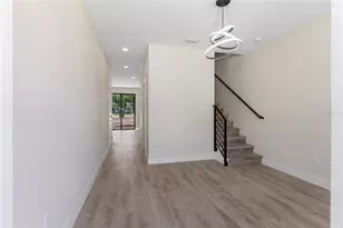 8405 Modano Pl, Tampa, FL 33614 - Photo 16