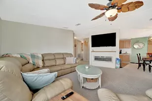 119 E St Johns Way, Apollo Beach, FL 33572 - Photo 18
