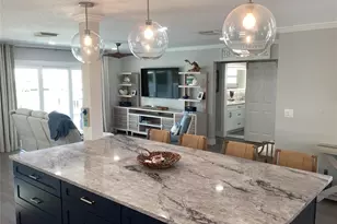11110 1st St E, Treasure Island, FL 33706 - Photo 8