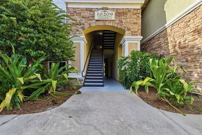10209 Courtney Palms Boulevard #301, Tampa, FL 33619 - Photo 2
