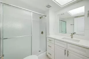 6201 2nd St E, Saint Pete Beach, FL 33706 - Photo 20