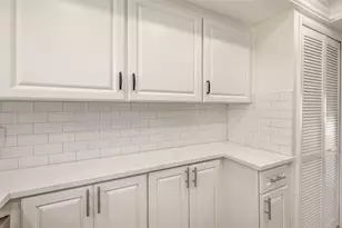 6201 2nd St E, Saint Pete Beach, FL 33706 - Photo 12