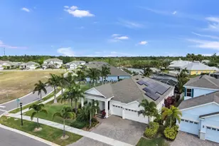 954 Signet Dr, Apollo Beach, FL 33572 - Photo 1