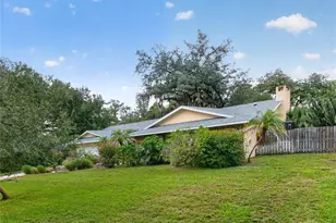 531 Garrard Dr, Temple Terrace, FL 33617 - Photo 42