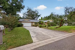 531 Garrard Dr, Temple Terrace, FL 33617 - Photo 2
