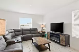 13643 Newbridge St, Spring Hill, FL 34609 - Photo 10