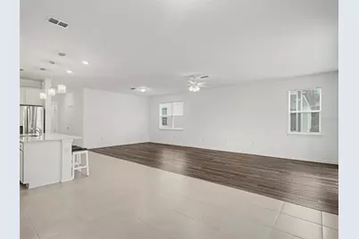 14180 Samoa Hill Court, Riverview, FL 33569 - Photo 6