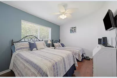 11624 Foxworth Lane, New Port Richey, FL 34654 - Photo 22