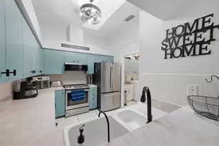 11624 Foxworth Ln, New Port Richey, FL 34654 - Photo 8