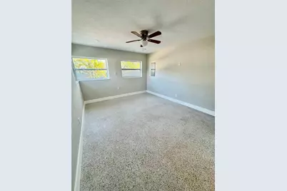 319 20th Avenue S, Saint Petersburg, FL 33705 - Photo 32