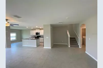 7038 Samuel Ivy Dr Drive, Tampa, FL 33619 - Photo 12