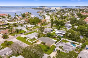 88 New Jersey Dr, Dunedin, FL 34698 - Photo 38