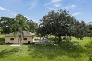 17800 Wood Path Ct, Punta Gorda, FL 33982 - Photo 8