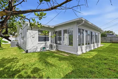 5860 Bayshore Drive, Seminole, FL 33772 - Photo 24