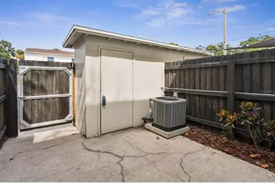 4219 La Sorrento Court, Tampa, FL 33611 - Photo 18