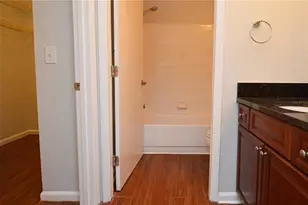 11901 4th Street N, Saint Petersburg, FL 33716 - Photo 28