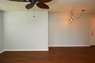 11901 4th Street N, Saint Petersburg, FL 33716 - Photo 16