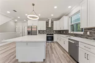 809 W Linebaugh Ave, Tampa, FL 33612 - Photo 10