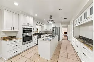 115 Hickory Creek Dr, Brandon, FL 33511 - Photo 20