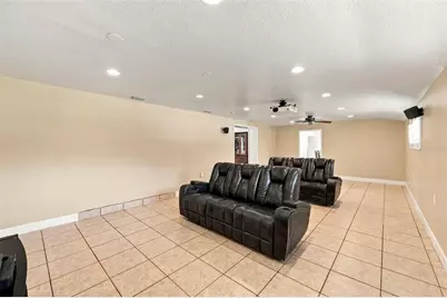 115 Hickory Creek Drive, Brandon, FL 33511 - Photo 32