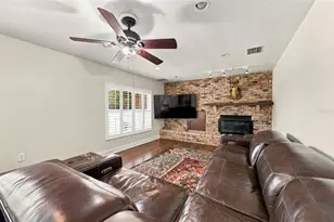 115 Hickory Creek Dr, Brandon, FL 33511 - Photo 16