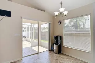 5818 Azure Dr, Wesley Chapel, FL 33545 - Photo 20