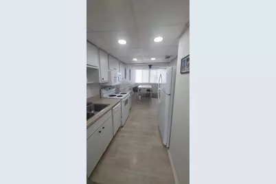 4720 Locust Street NE #210, Saint Petersburg, FL 33703 - Photo 16