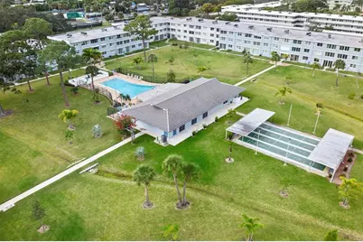 4720 Locust Street NE #210, Saint Petersburg, FL 33703 - Photo 22