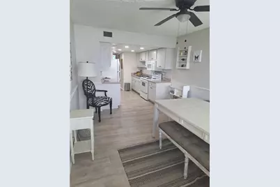 4720 Locust Street NE #210, Saint Petersburg, FL 33703 - Photo 18